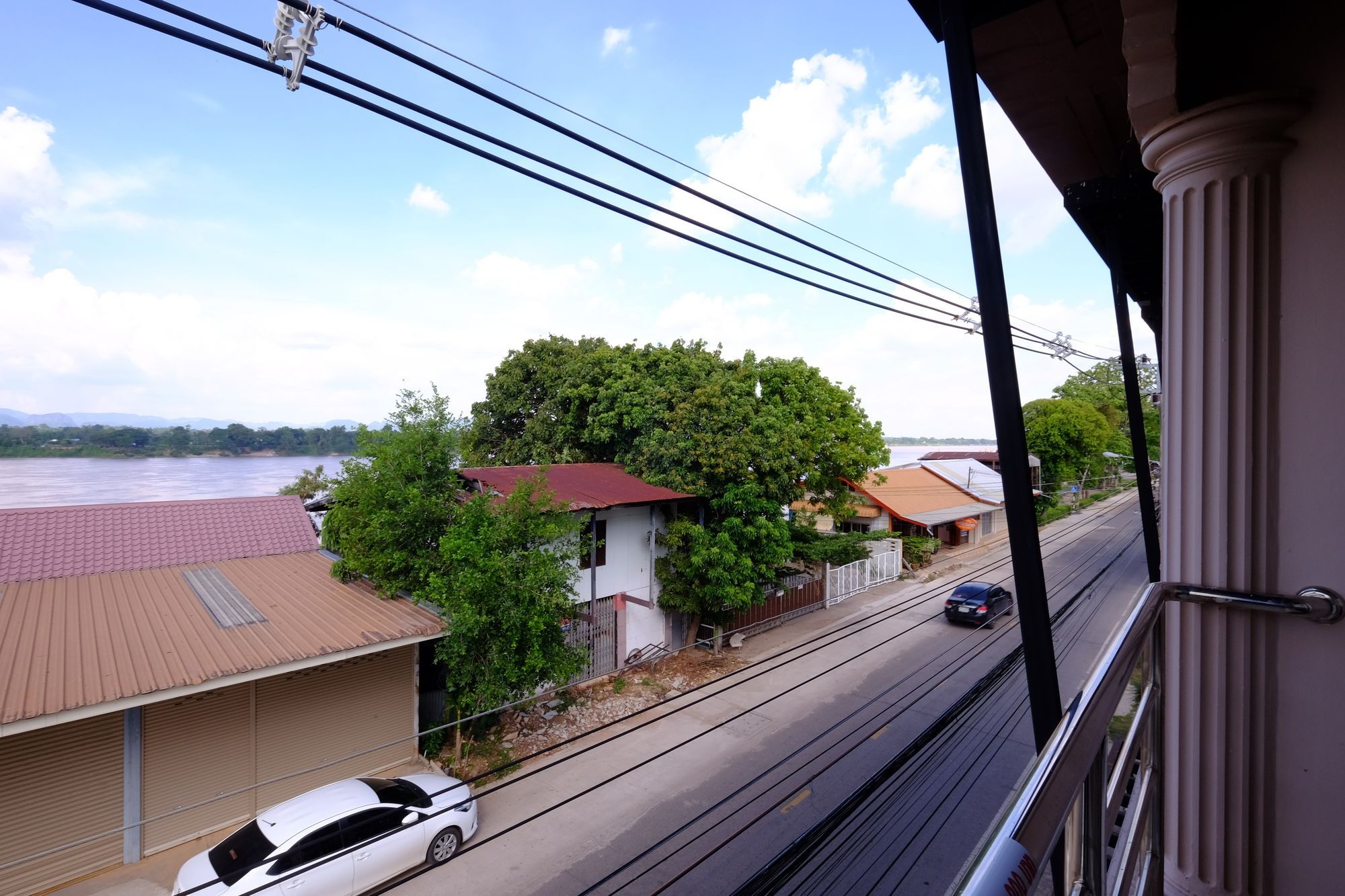 Baan Rim Khong Hotel Nakhon Phanom Exterior photo